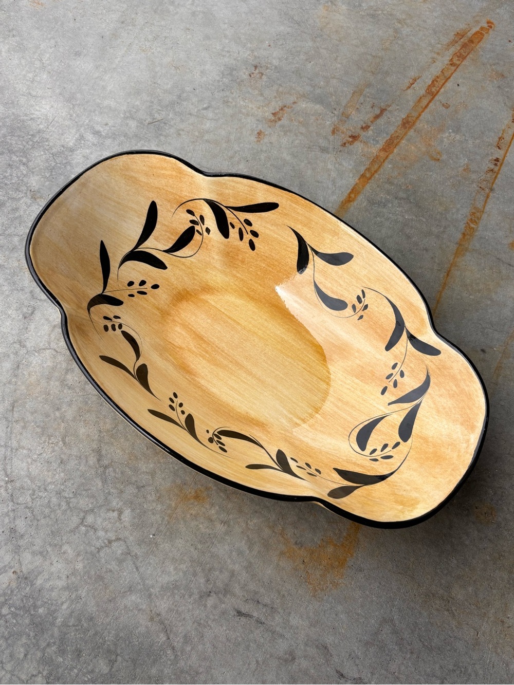 Laurie Gates Los Angeles Pottery Oval Serving Bowl Rustic Cottagecore
